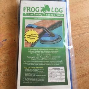 Frog Log